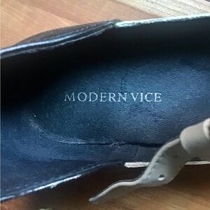 Modern Vice Jo